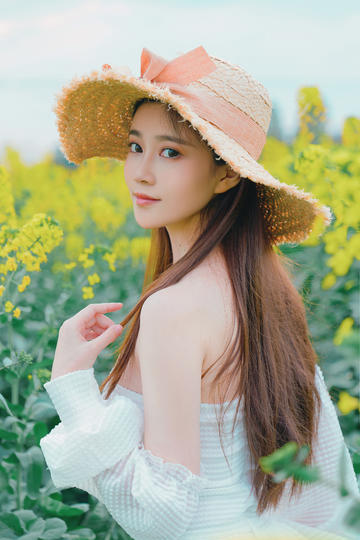 偷拍青青操视频